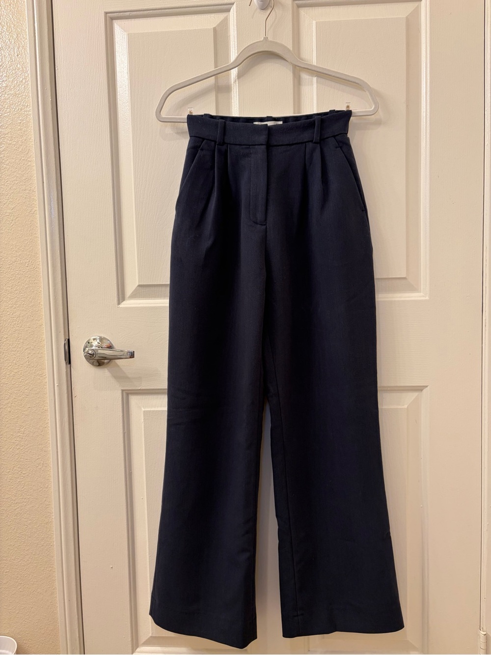 Abercrombie & Fitch Curve Love Sloane Tailored Wide Leg Pants in Navy 24R